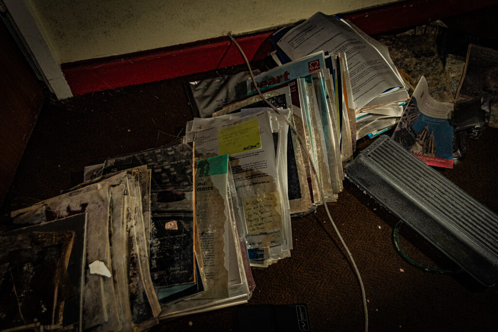 DSC_0282-2-1024x683 Exploring an Apocalyptical hospital in the UK.