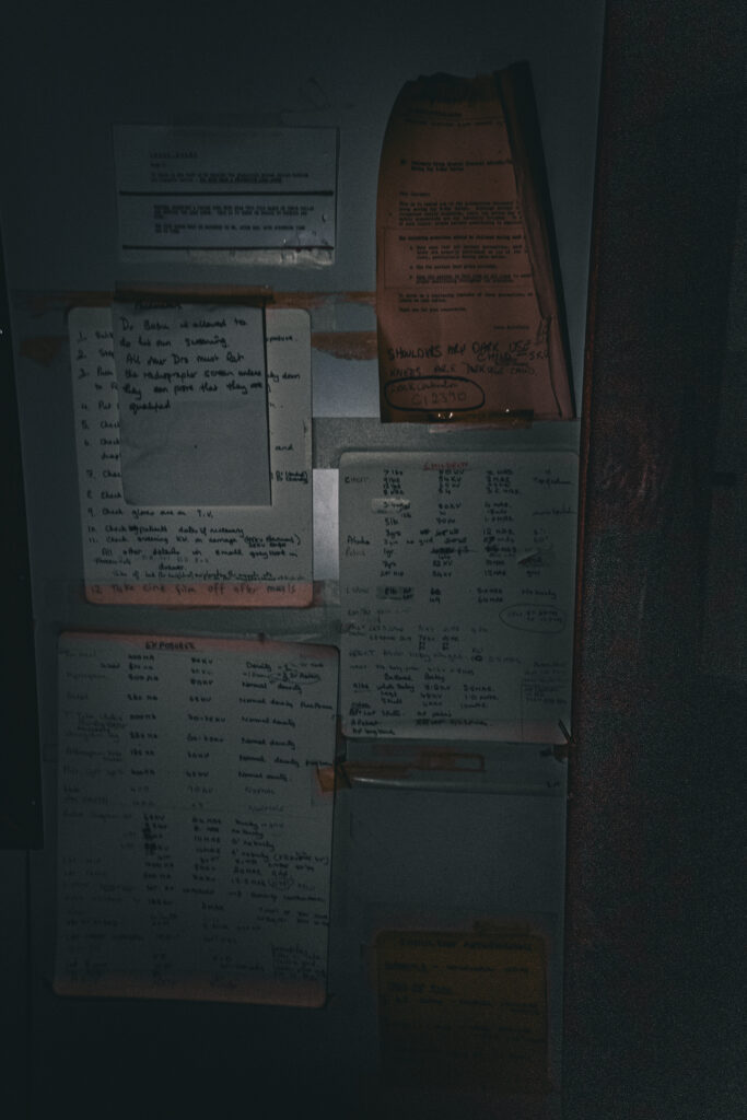 DSC_0348-2-683x1024 Exploring an Apocalyptical hospital in the UK.