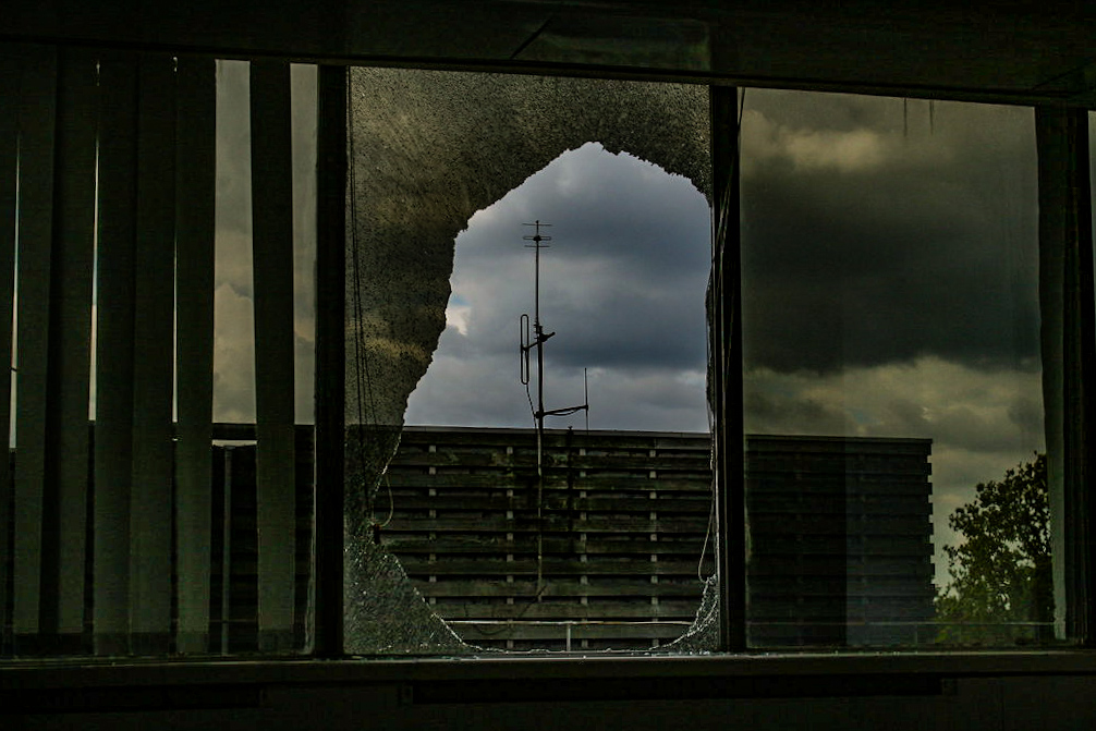 img_1868_33581860873_l Exploring the Abandoned Powergen, Solihull!