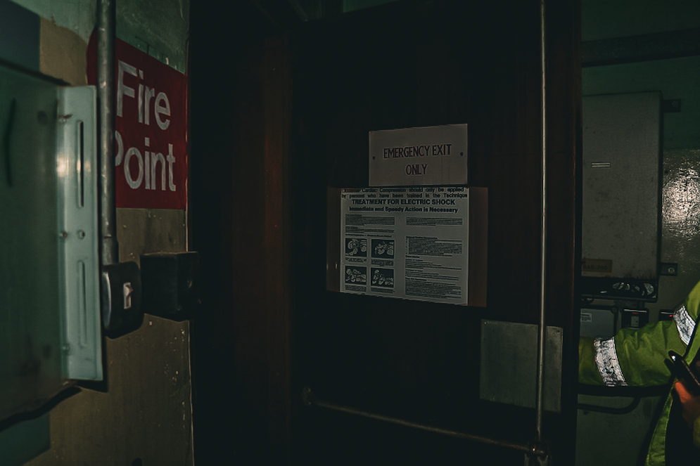 img_2292_34359463671_l Exploring the Abandoned Powergen, Solihull!