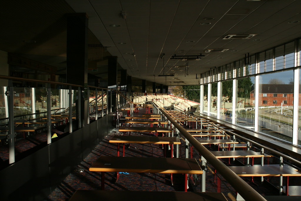 img_6722_26751222689_l Exploring Hall Greens Abandoned Dogs Stadium (2017)