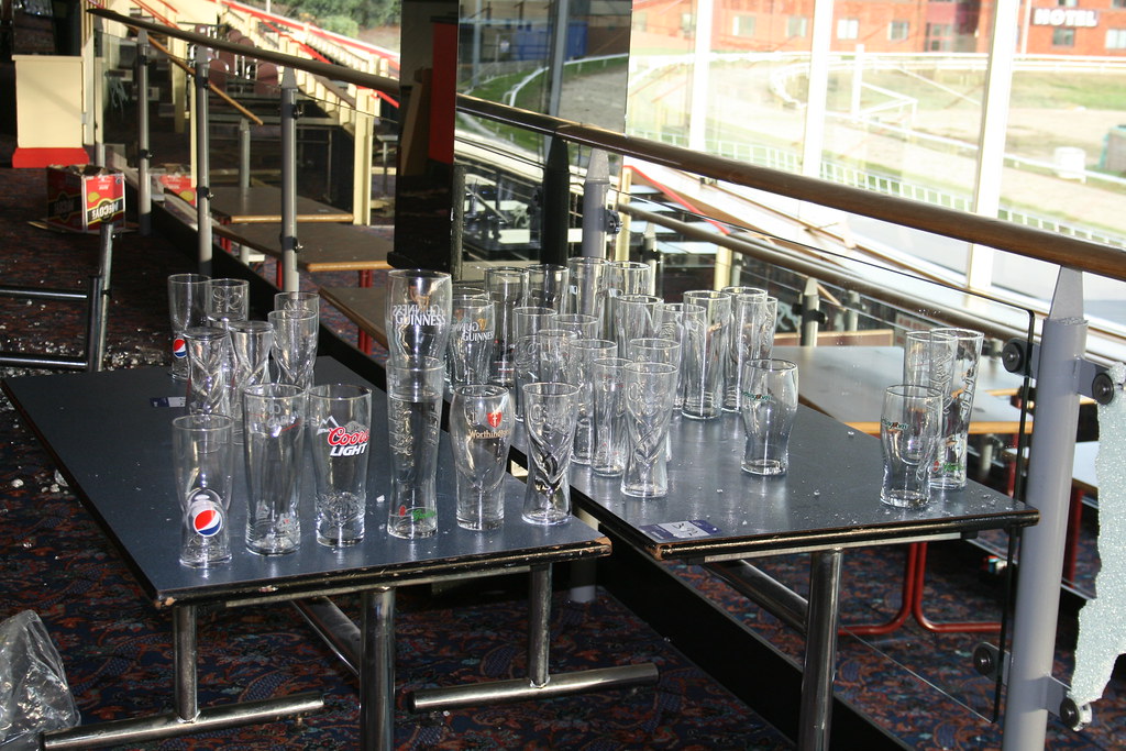 img_6765_38495287022_l Exploring Hall Greens Abandoned Dogs Stadium (2017)