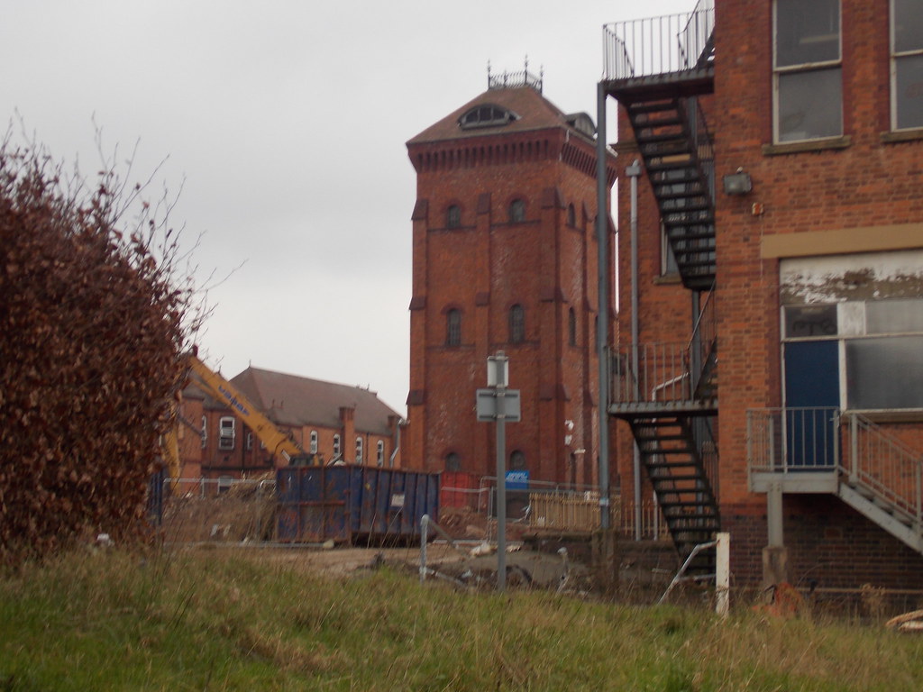 dscn0758_24391409173_l Abandoned Selly Oak Hospital