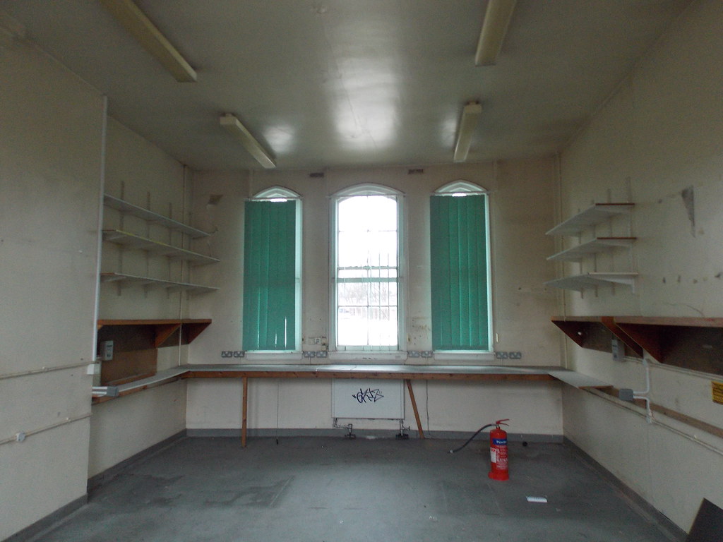 dscn0769_24650722609_l Abandoned Selly Oak Hospital