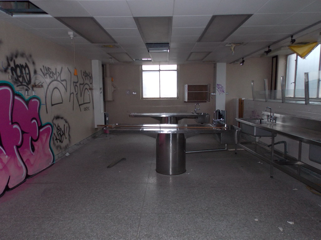 dscn0791_24925243901_l Abandoned Selly Oak Hospital