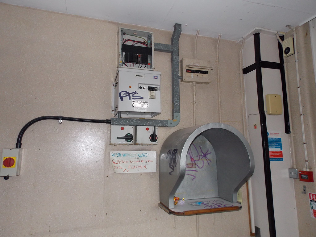 dscn0798_24387999074_l Abandoned Selly Oak Hospital