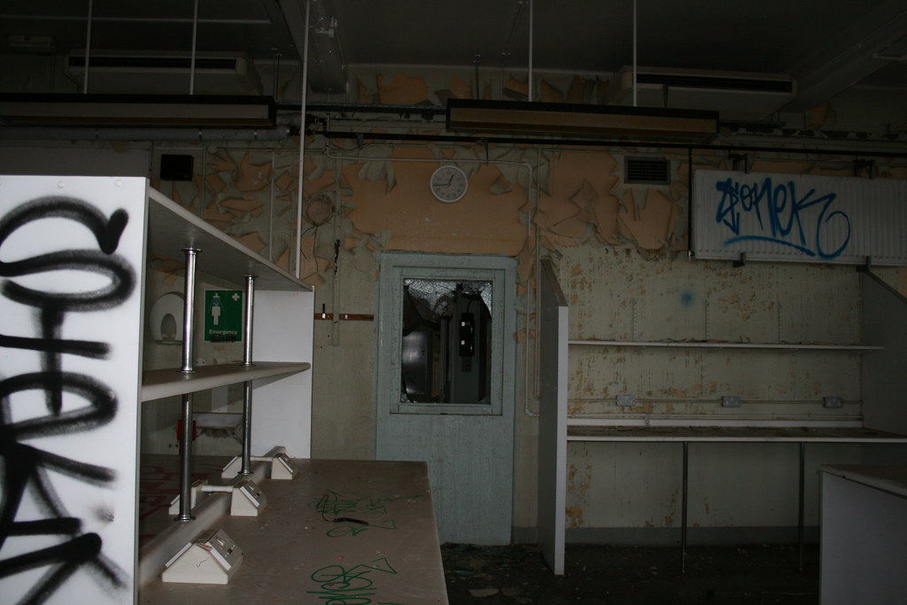 img_1275_30857198041_l Abandoned Selly Oak Hospital