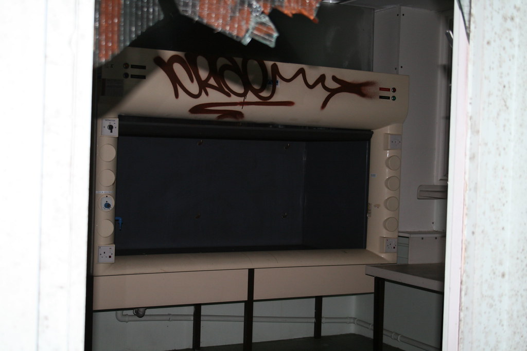 img_1280_30828686862_l Abandoned Selly Oak Hospital