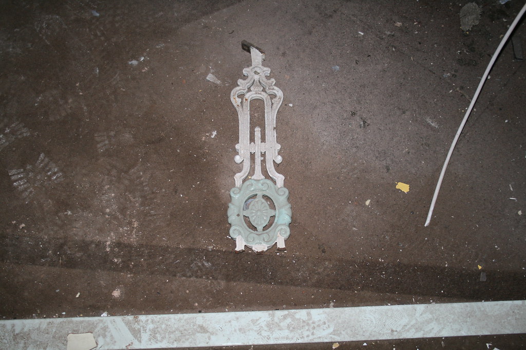 img_1695_33569910983_l Abandoned Selly Oak Hospital