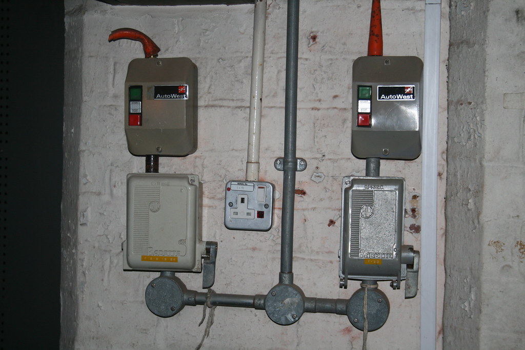 img_1720_34005925530_l Abandoned Selly Oak Hospital