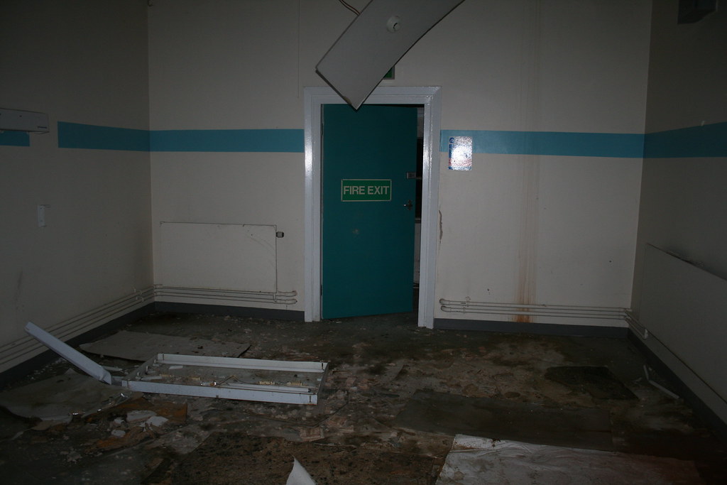 img_1760_33548639974_l Abandoned Selly Oak Hospital