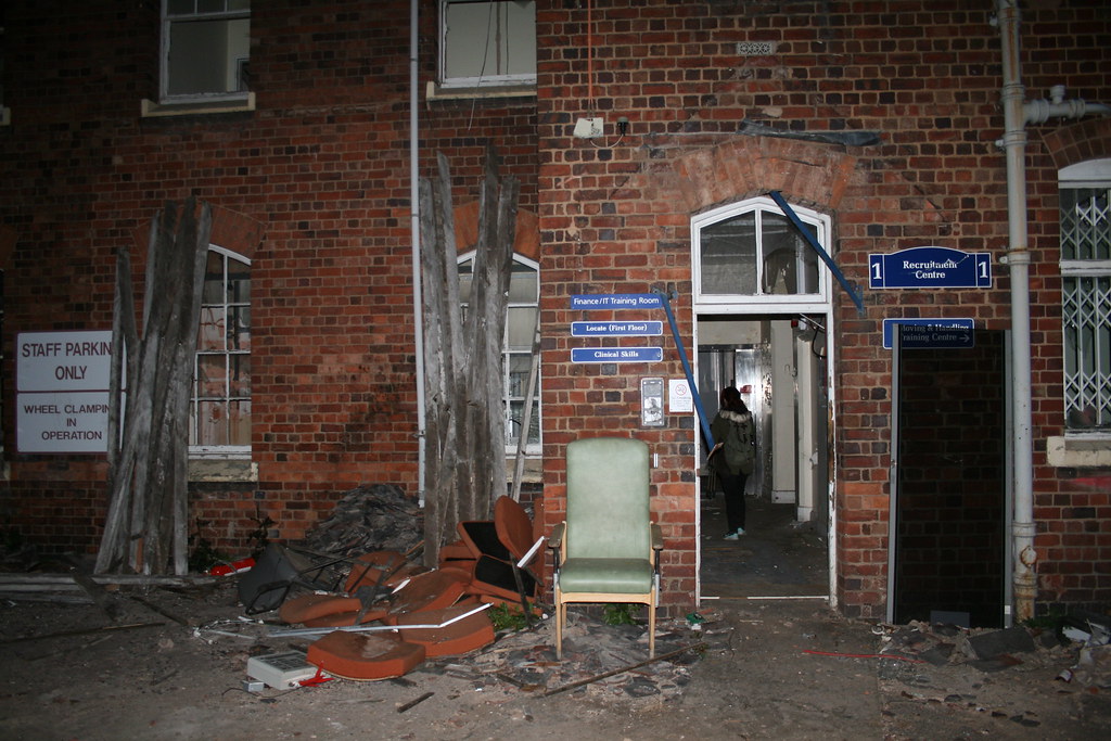 img_1764_33548659344_l Abandoned Selly Oak Hospital