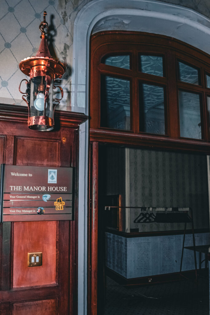 2-683x1024 The explore of Aldermaston Manor: